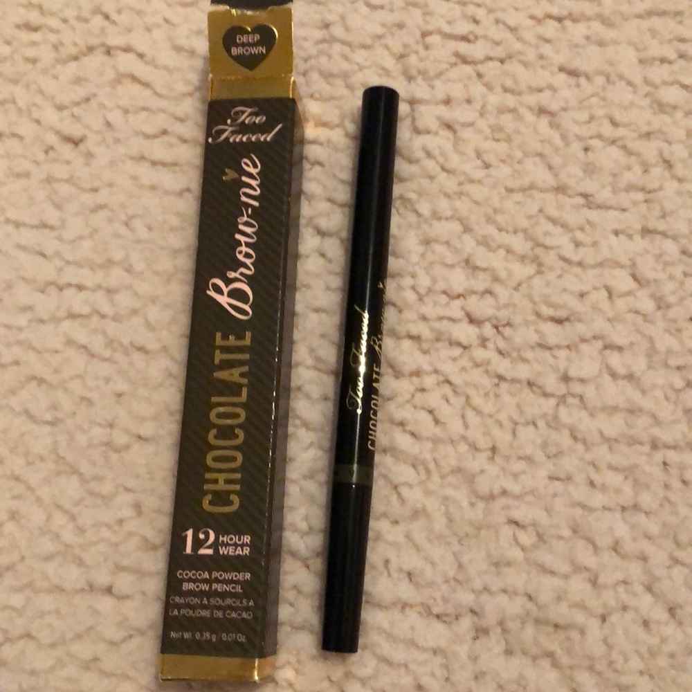 Too faced chocolate brownie eyebrow pencil